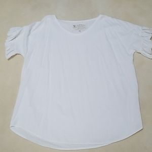 Farmhouse Frocks white ruffled sleeve top
